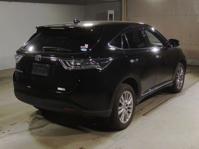 TOYOTA HARRIER 2014