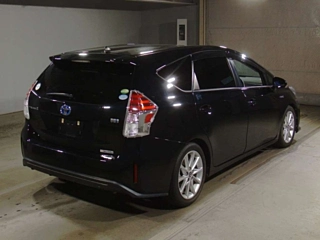 TOYOTA PRIUS ALPHA 2019