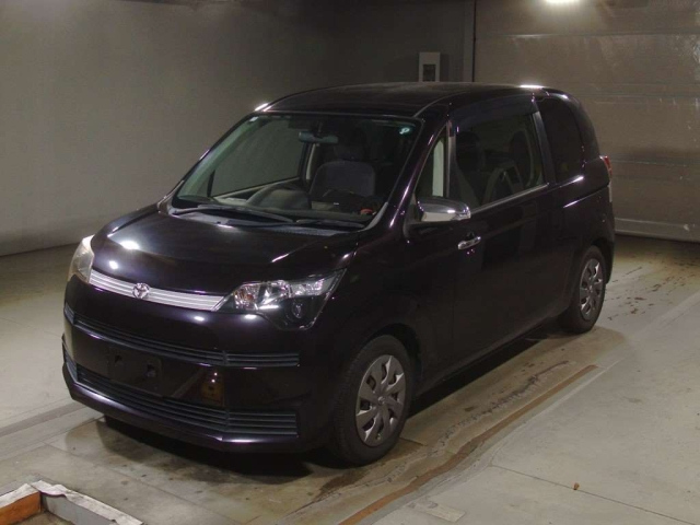 TOYOTA SPADE 2014