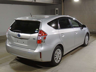 TOYOTA PRIUS ALPHA 2020