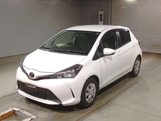 TOYOTA VITZ 2014