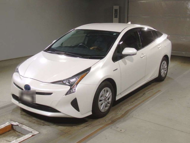 TOYOTA PRIUS 2018