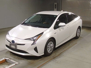 TOYOTA PRIUS 2018