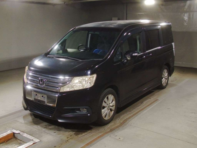 HONDA STEP WAGON 2010