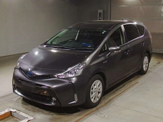 TOYOTA PRIUS ALPHA 2018