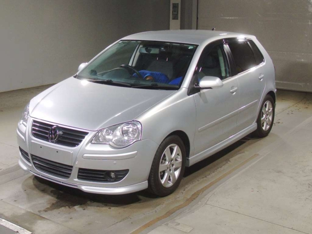 VOLKSWAGEN POLO 2008