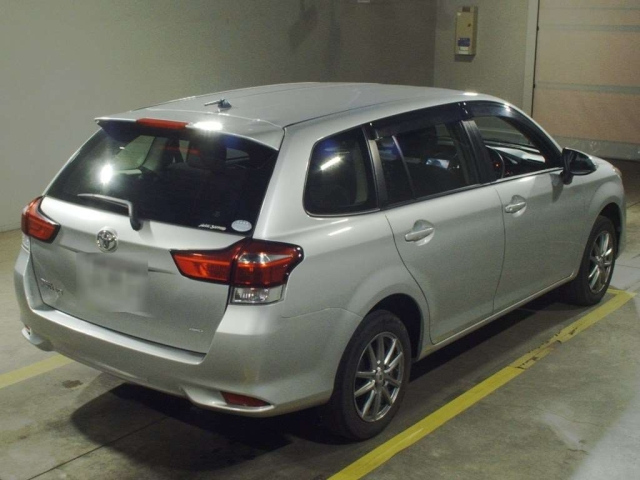 TOYOTA COROLLA FIELDER 2016