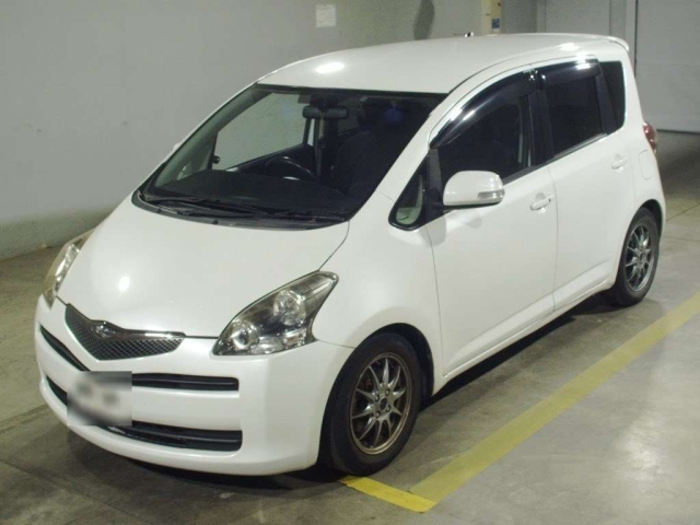 TOYOTA RACTIS 2010