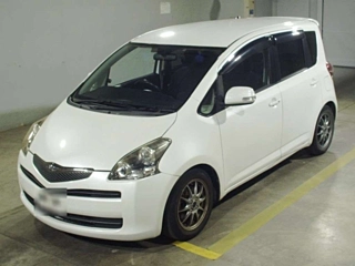 TOYOTA RACTIS 2010