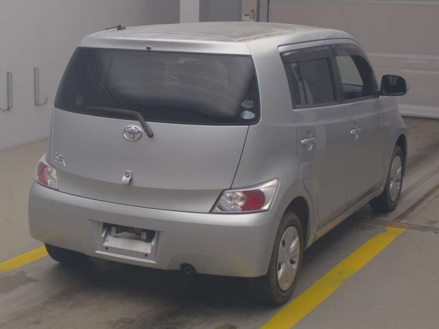 TOYOTA BB 2009