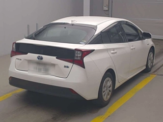 TOYOTA PRIUS 2019