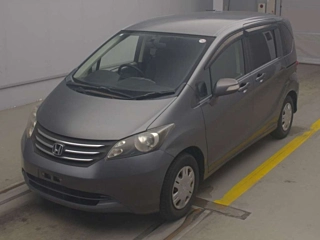 HONDA FREED 2010