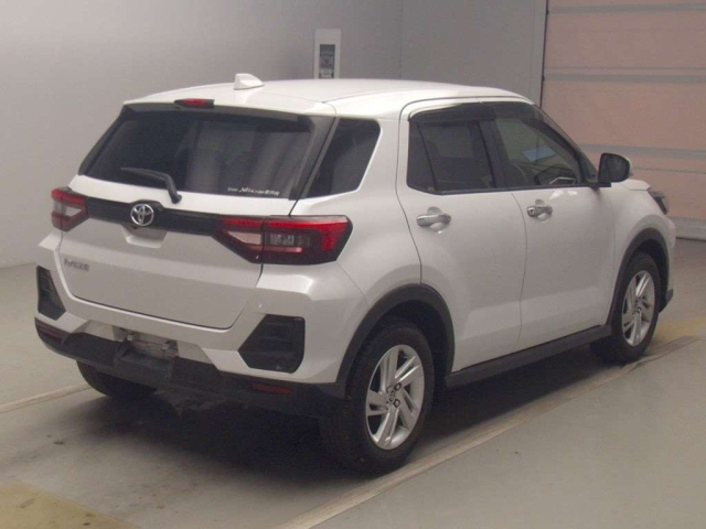 TOYOTA RAIZE 2022