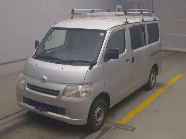 TOYOTA TOWN ACE VAN 2009