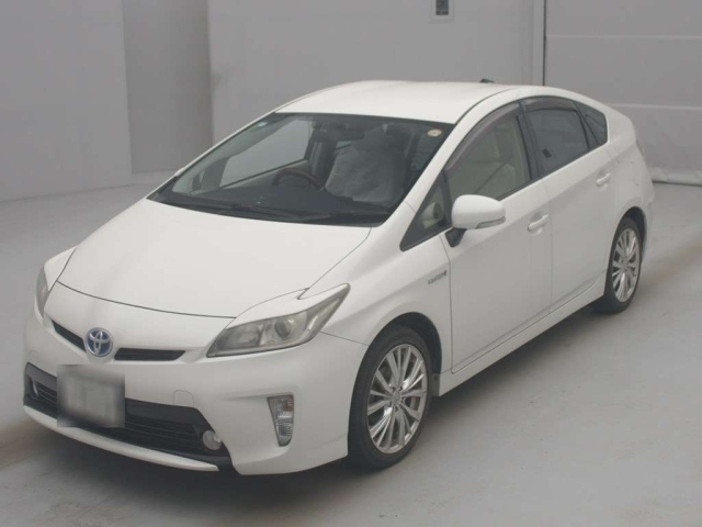 TOYOTA PRIUS 2012