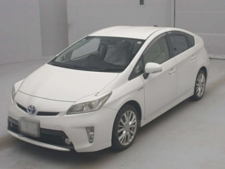 TOYOTA PRIUS 2012