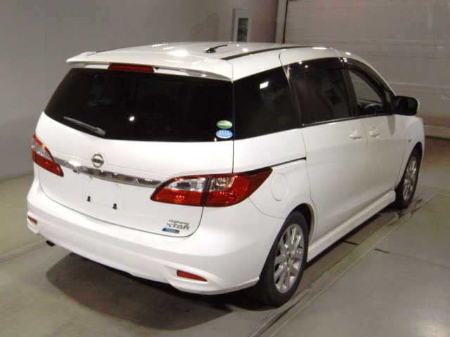 NISSAN LAFESTA 2015