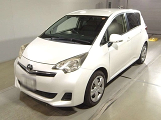 TOYOTA RACTIS 2013