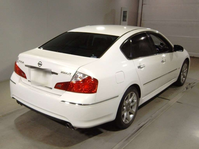 NISSAN FUGA 2008