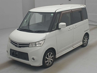 NISSAN ROOX 2011