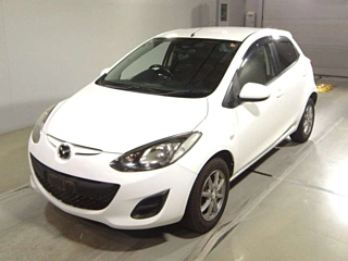 MAZDA DEMIO 2013