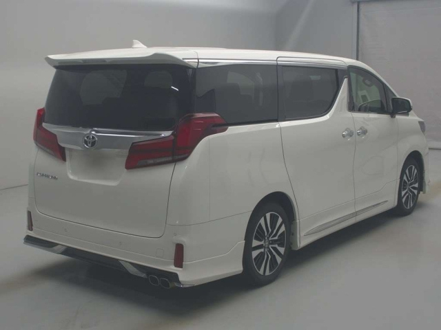 TOYOTA ALPHARD 2022