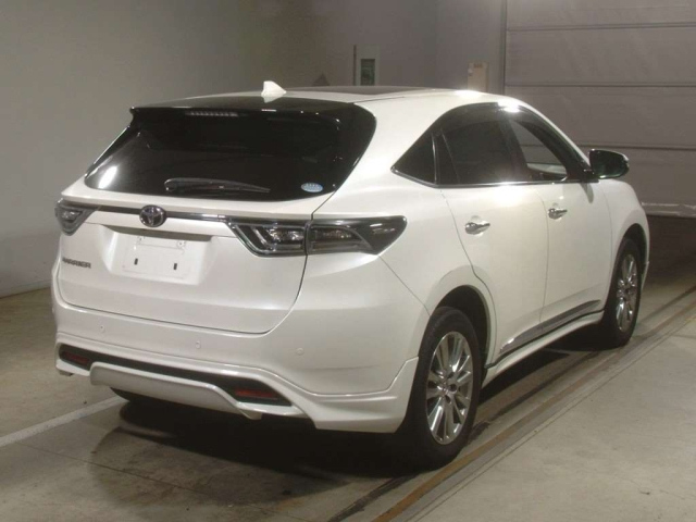 TOYOTA HARRIER 2016