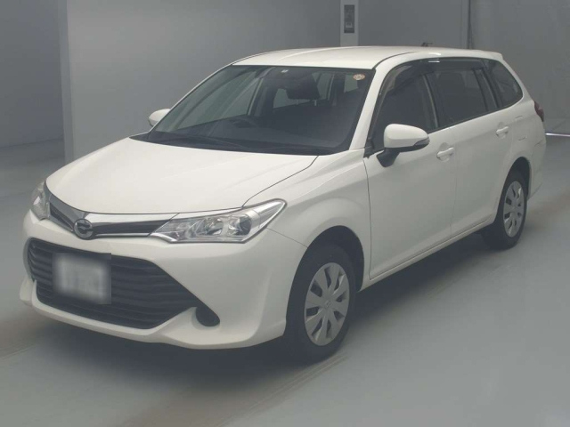 TOYOTA COROLLA FIELDER 2016