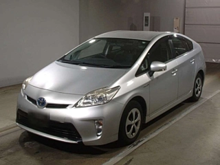 TOYOTA PRIUS 2014