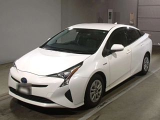 TOYOTA PRIUS 2018