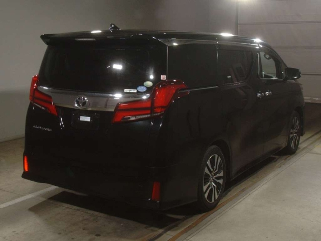 TOYOTA ALPHARD 2018