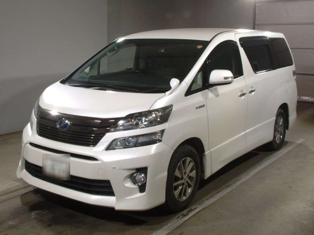 TOYOTA VELLFIRE 2013