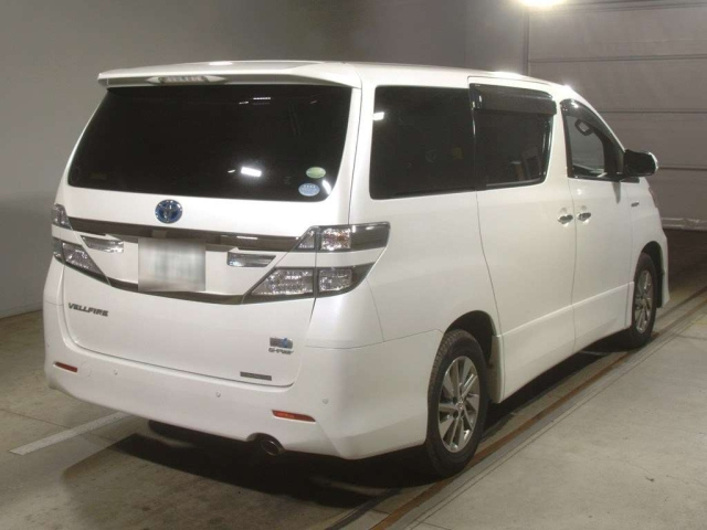 TOYOTA VELLFIRE 2013