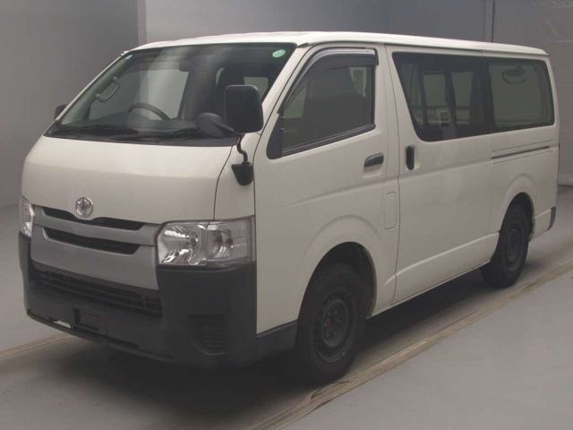 TOYOTA REGIUS ACE VAN 2017
