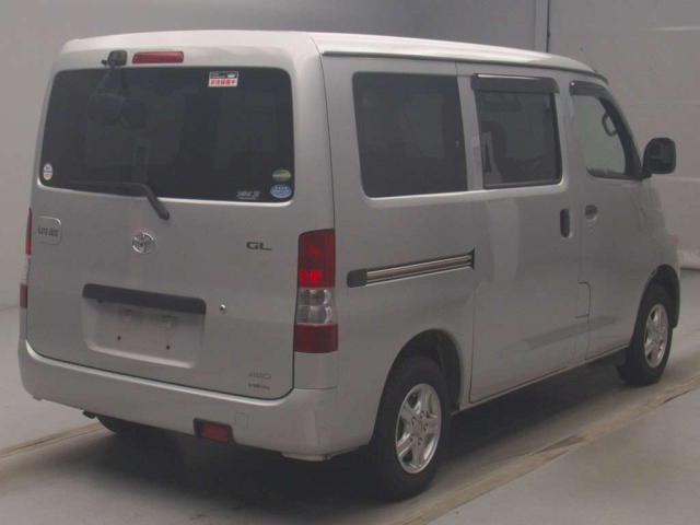 TOYOTA LITE ACE VAN 2016