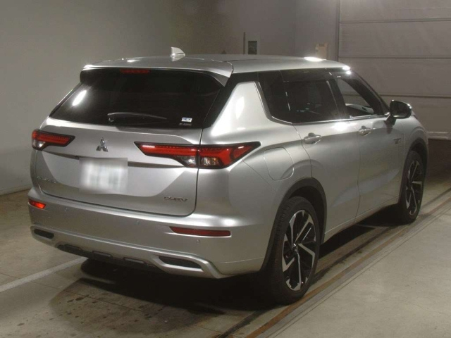 MITSUBISHI OUTLANDER PHEV 2022
