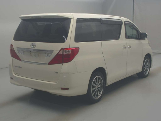 TOYOTA ALPHARD 2008