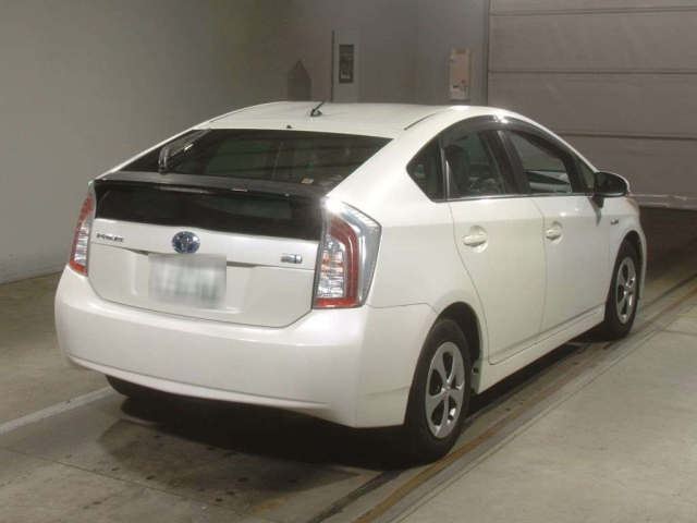 TOYOTA PRIUS 2012