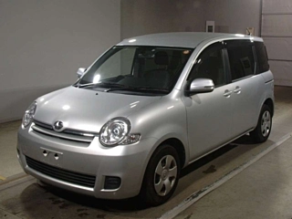 TOYOTA SIENTA 2014