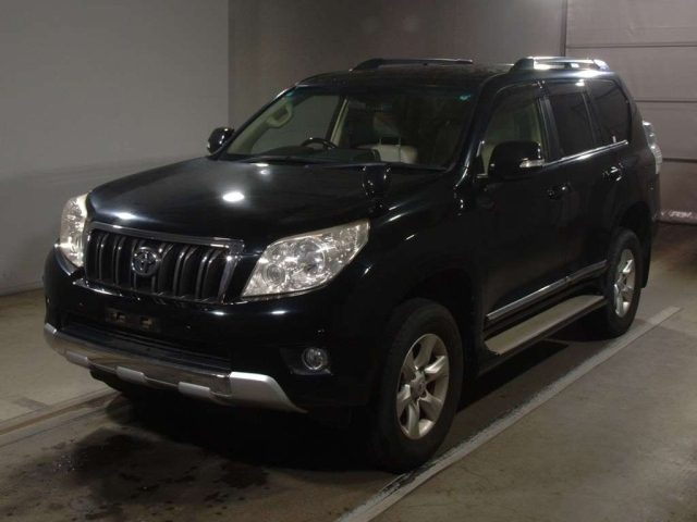TOYOTA LAND CRUISER PRADO 2013
