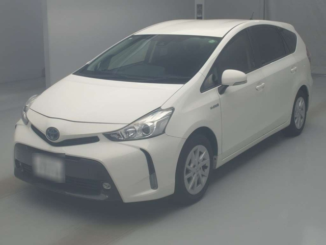 TOYOTA PRIUS ALPHA 2020