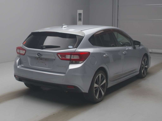 SUBARU XV 2017