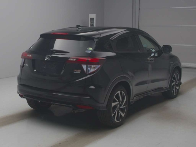 HONDA VEZEL 2016
