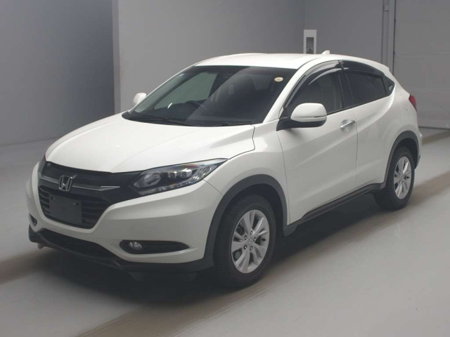 HONDA VEZEL 2015