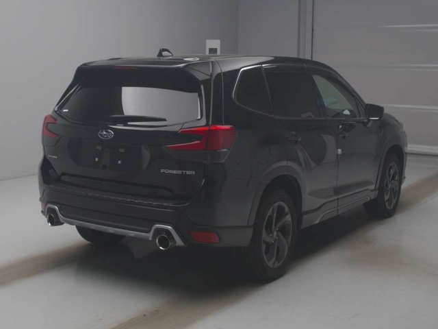 SUBARU FORESTER 2023