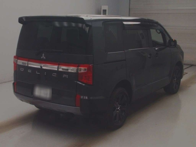 MITSUBISHI DELICA D5 2025