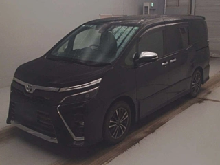 TOYOTA VOXY 2020