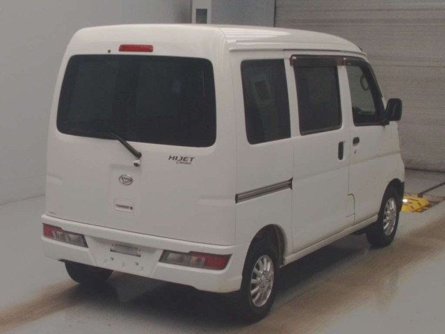 DAIHATSU HIJET VAN 2019