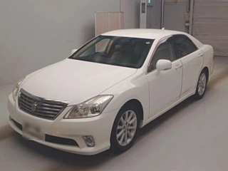 TOYOTA CROWN 2011