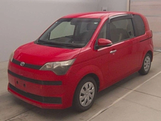 TOYOTA SPADE 2013